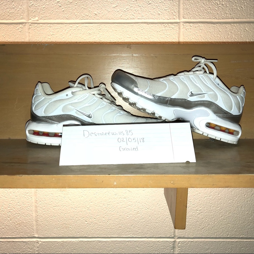 Air max plus - Picture 2 of 2